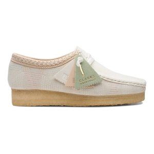 Clarks Wallabee  Off-White Hairy - Women
